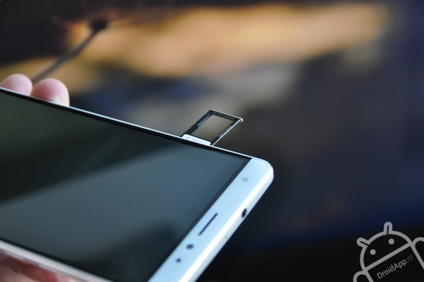 Huawei Mate S оснащен 3 ГБ памяти, и это полезно на практике, если вы используете много приложений
